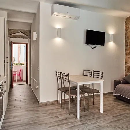 House Angelo La Punzesa